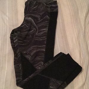 Champion reversible one side pocket leggings